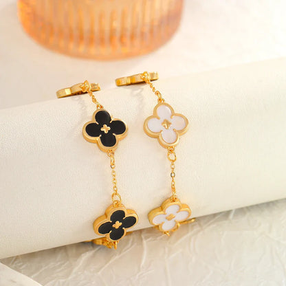 Lian – Pulsera Doble Cara con Flores de Ciruelo