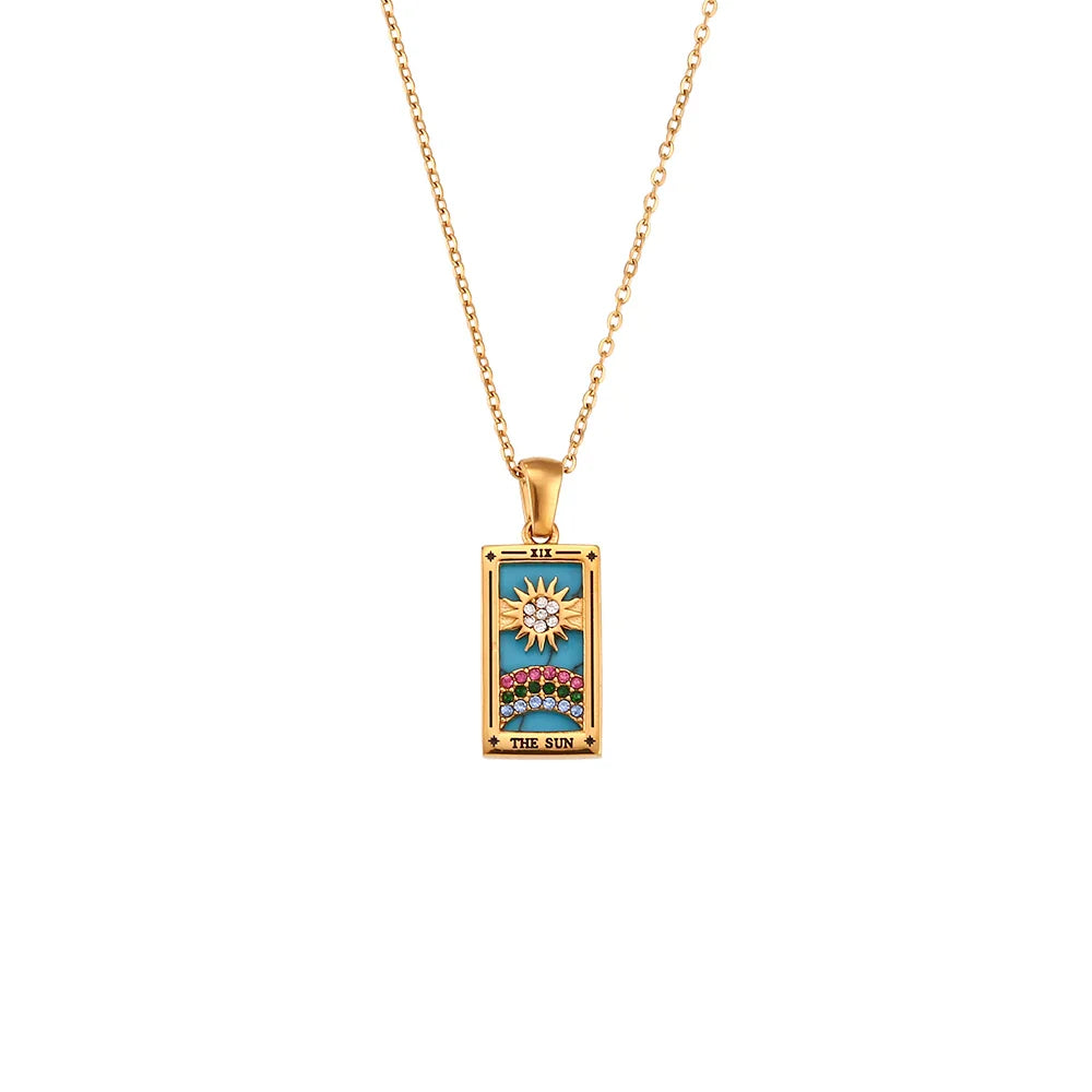 Mystika – Collar Tarot con Colgante Rectangular y Strass