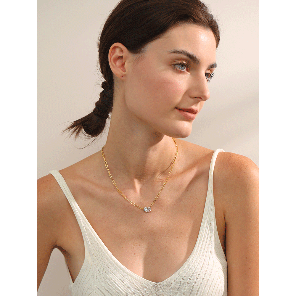 Alessia – Collar de Eslabones con Gemas Elegante