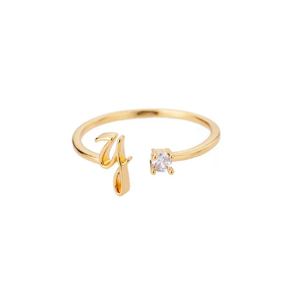 Shiela – Anillo Inicial en Acero Inoxidable Dorado