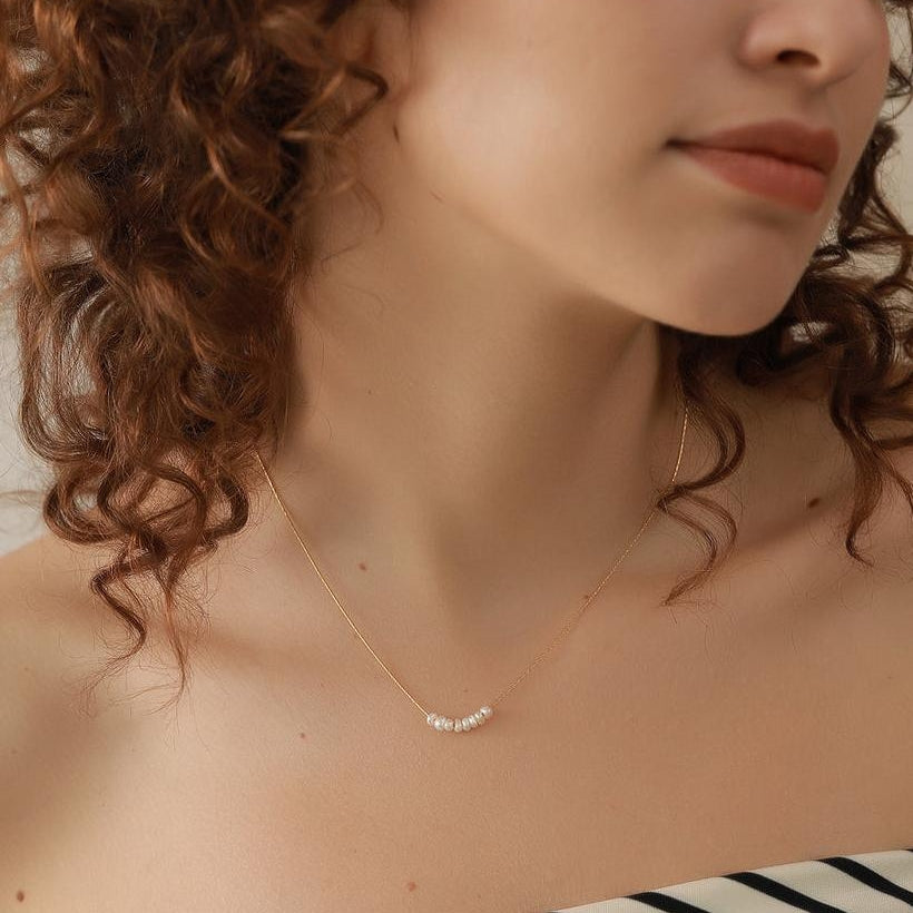 Valerie – Collar de Perlas Clásico y Elegante
