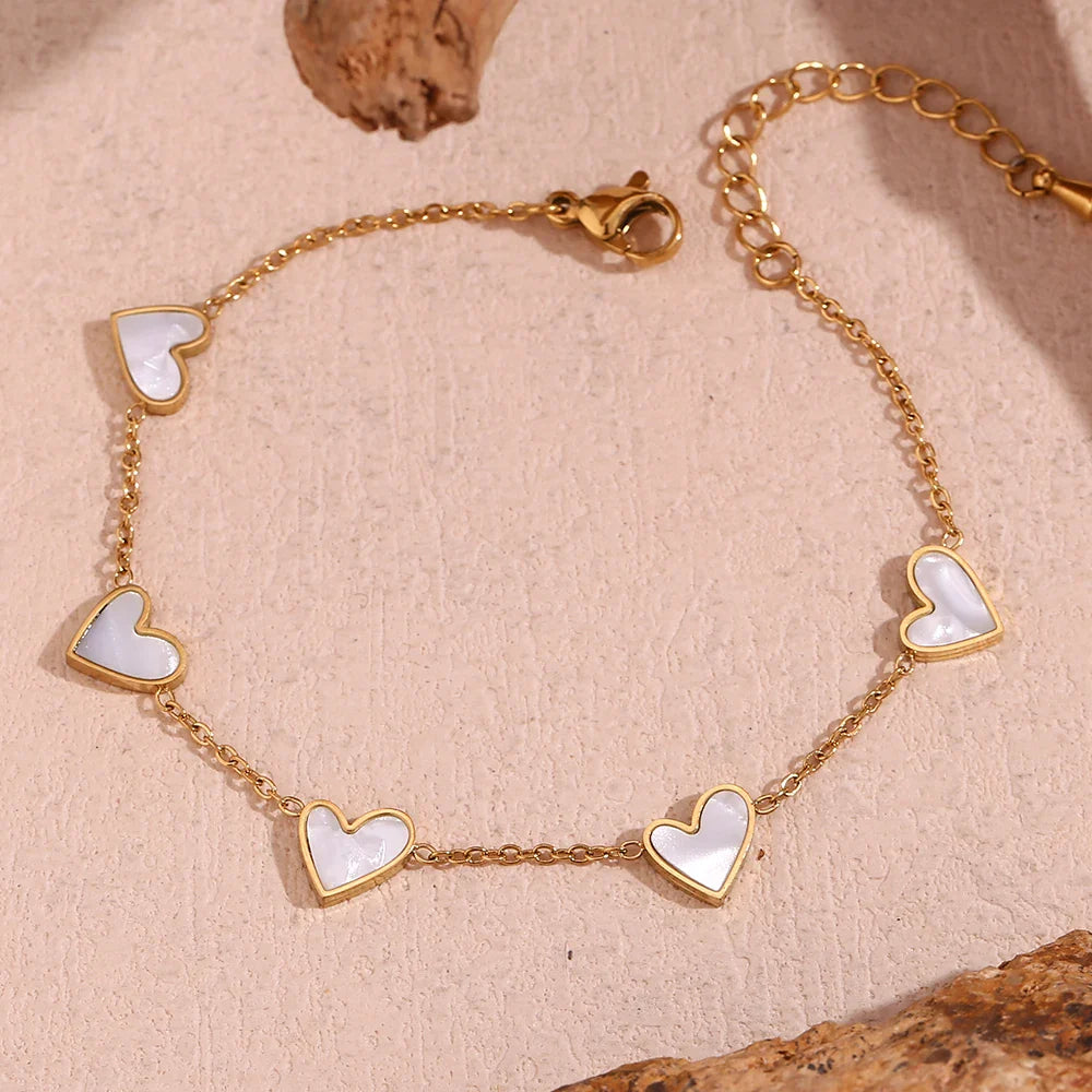 Lisa – Pulsera Love en Acero Inoxidable