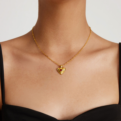 Vesper - Collar de corazón rojo dorado