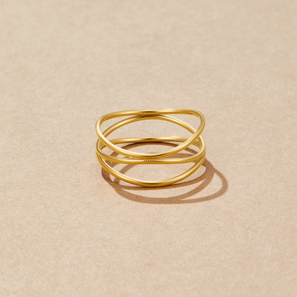 Amara – Anillo Bucle Infinito Dorado