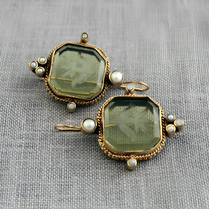 Selene – Pendientes Vintage con Verde Esmeralda y Perlas