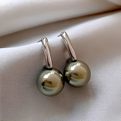 Elaine – Pendientes Atemporales con Perlas en Gota