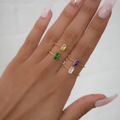 Selin – Anillo Piedra Fina Torsionada