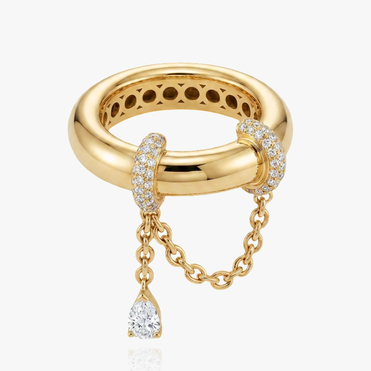 Anillo de Declaración para Mujeres con Detalle de Cadena y Colgante en Forma de Gota