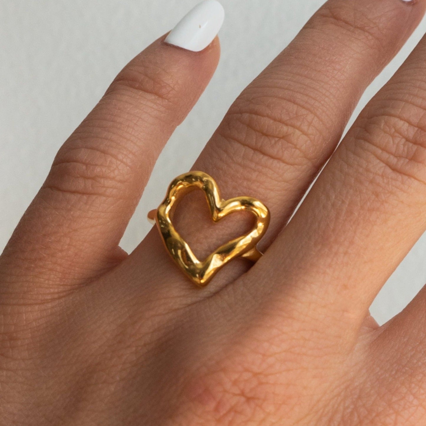 Ren – Anillo de Acero de Titanio Baño de Oro No Débil