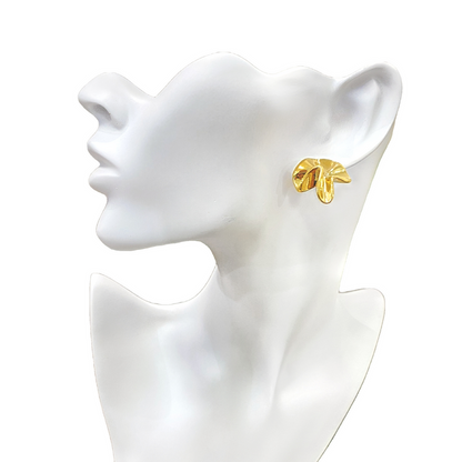 Maellie – Pendientes de Metal Plisado Irregular