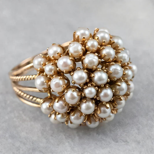 Alma – Anillo Dorado Incrustado de Perlas
