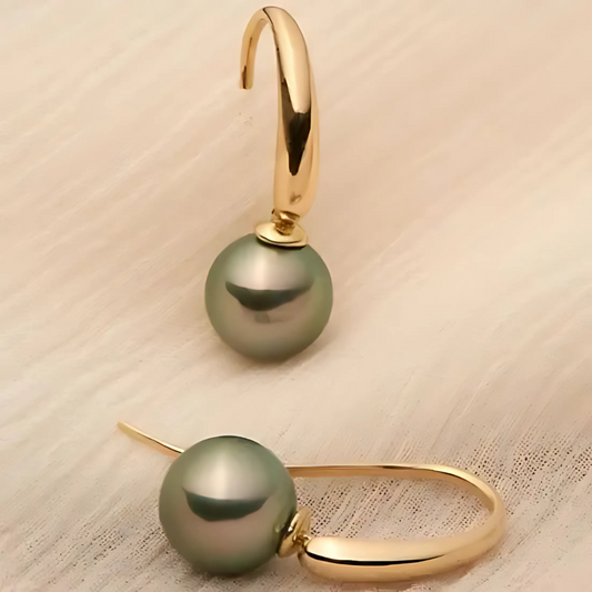 Arzu – Pendientes Elegantes con Perlas Oliva