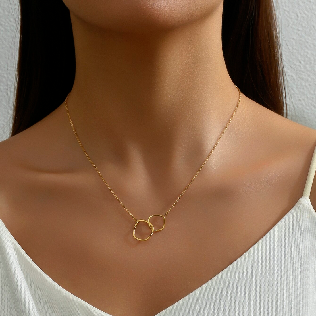 Cadena de doble lazo - Collar con colgante entrelazado