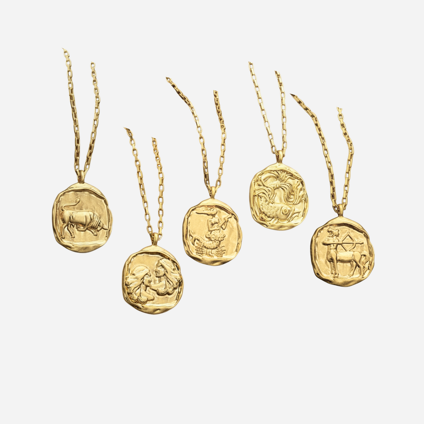 Zeki – Collar Medallón Zodiaco Dorado