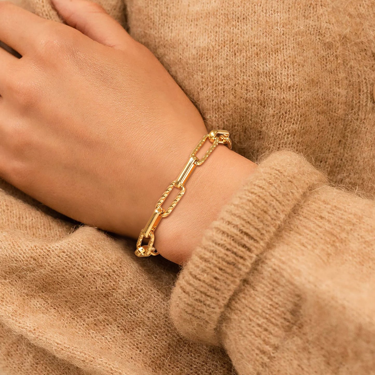 Lora – Pulsera de Acero Inoxidable Dorada