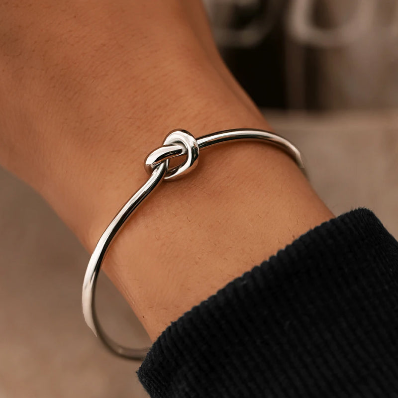 Inaya – Pulsera Nudo Vintage Ajustable