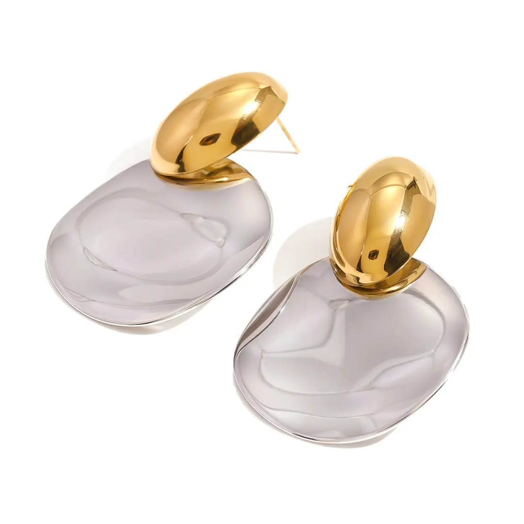 Diana – Pendientes Dorados Colgantes Elegantes