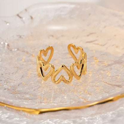 Lina – Anillo Corazón Ajustable Elegante