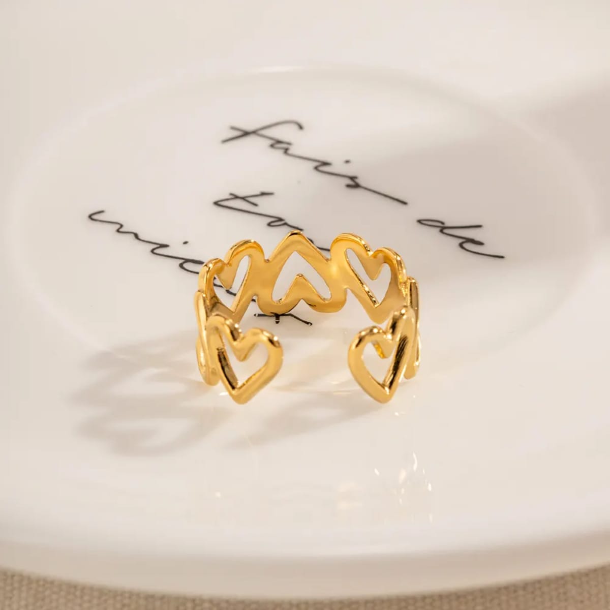 Lina – Anillo Corazón Ajustable Elegante