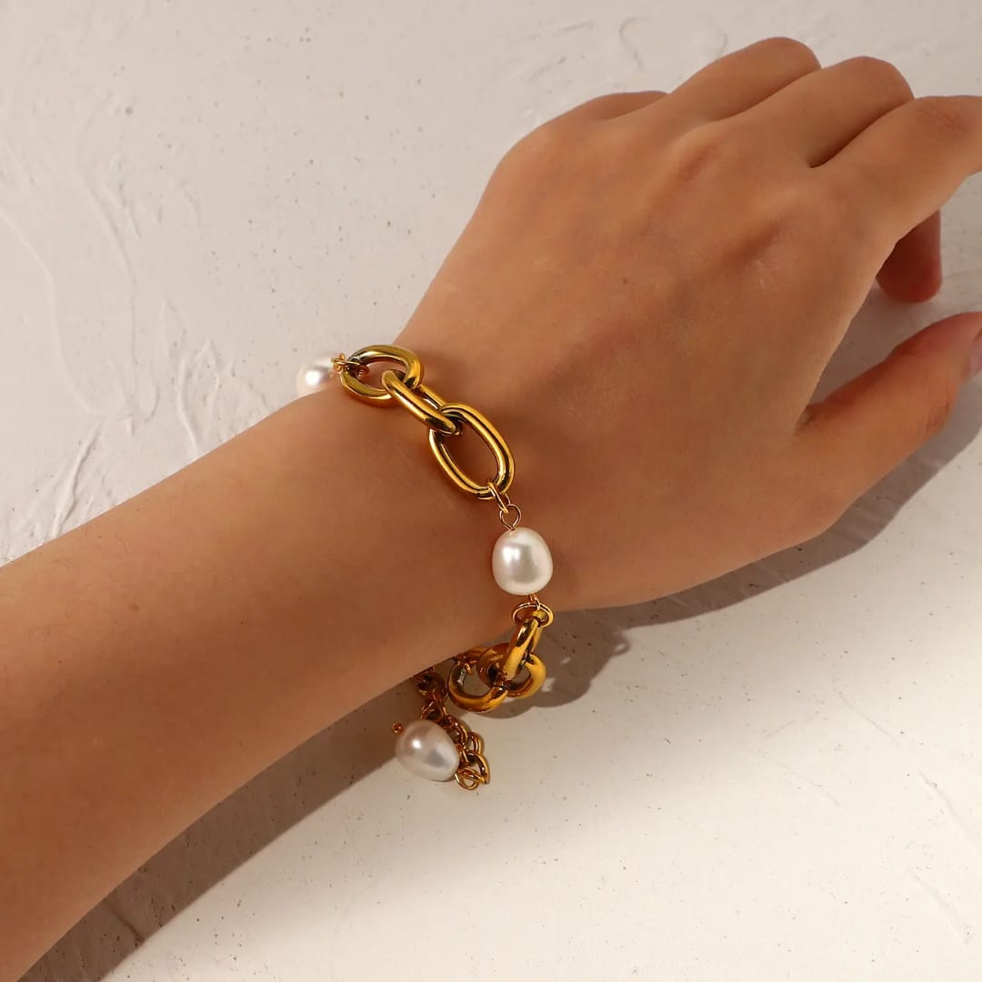 Daniela – Pulsera Fina con Perla Blanca