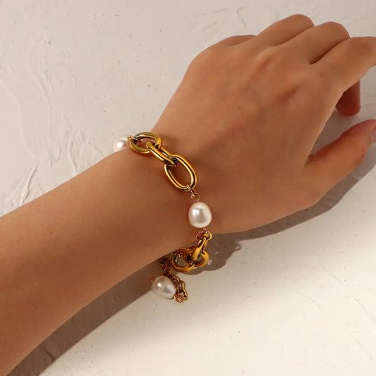 Daniela – Pulsera Fina con Perla Blanca