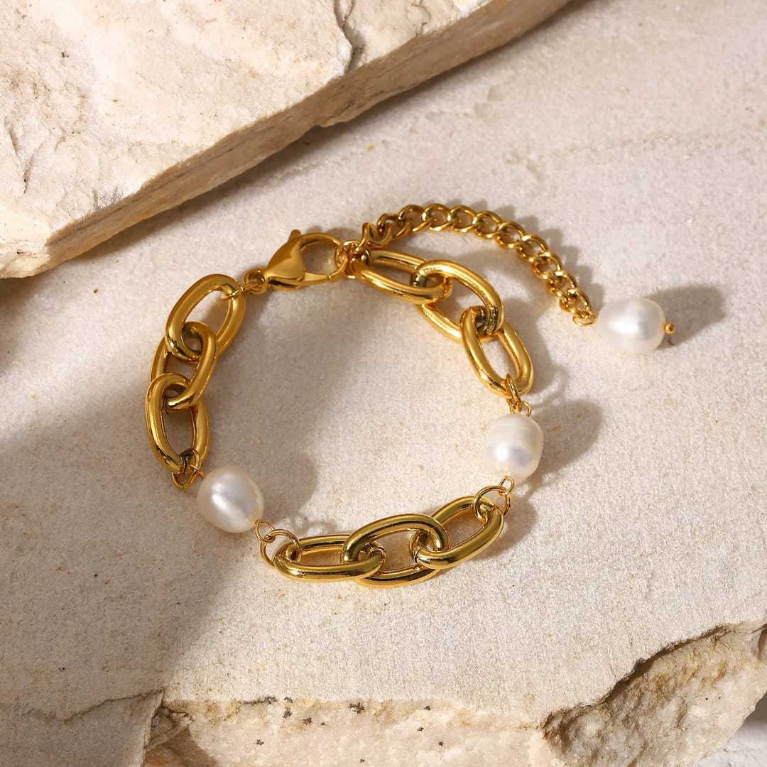 Daniela – Pulsera Fina con Perla Blanca