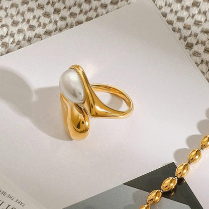 Nerisa – Anillo de Perla Elegante