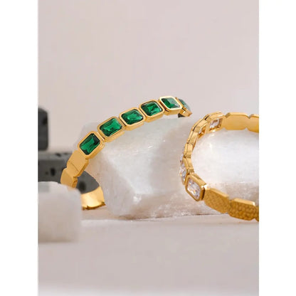 Eloisa – Pulsera de Zirconia Dorada Elegante