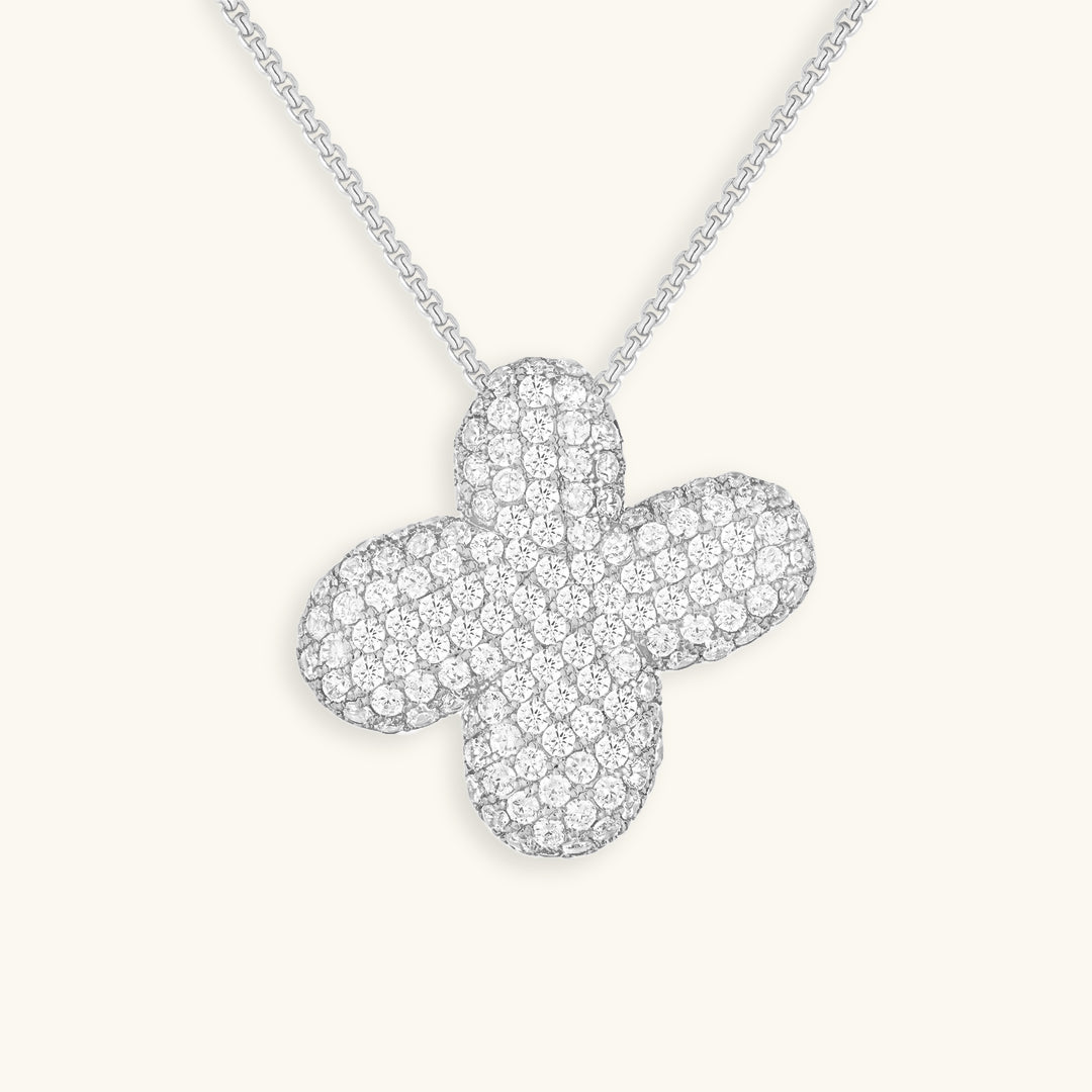 Collar de diamantes con inicial en burbuja