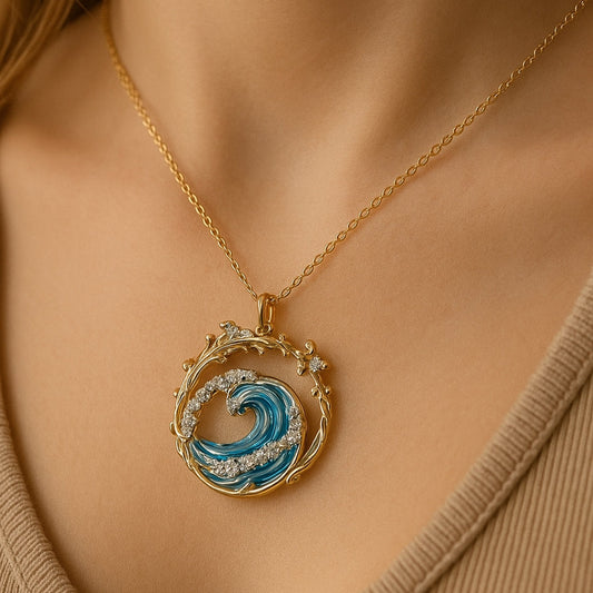 Oceana – Collar Minimalista Dorado al Encanto Marino