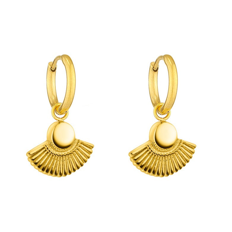 Pendientes Huggie de Mujer con Colgante en Forma de Abanico y Textura Ribeteada