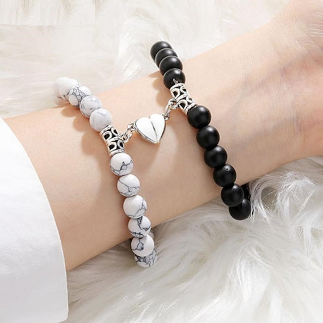 Amari – Pulsera Pareja con Perlas Simbólicas