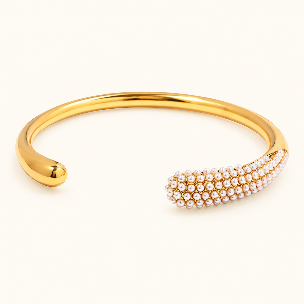 Pulsera Abierta para Damas con Extremos Asimétricos y Adornos de Piedras en Varias Filas