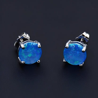 Camille – Pendientes Stud Elegantes en Ópalo
