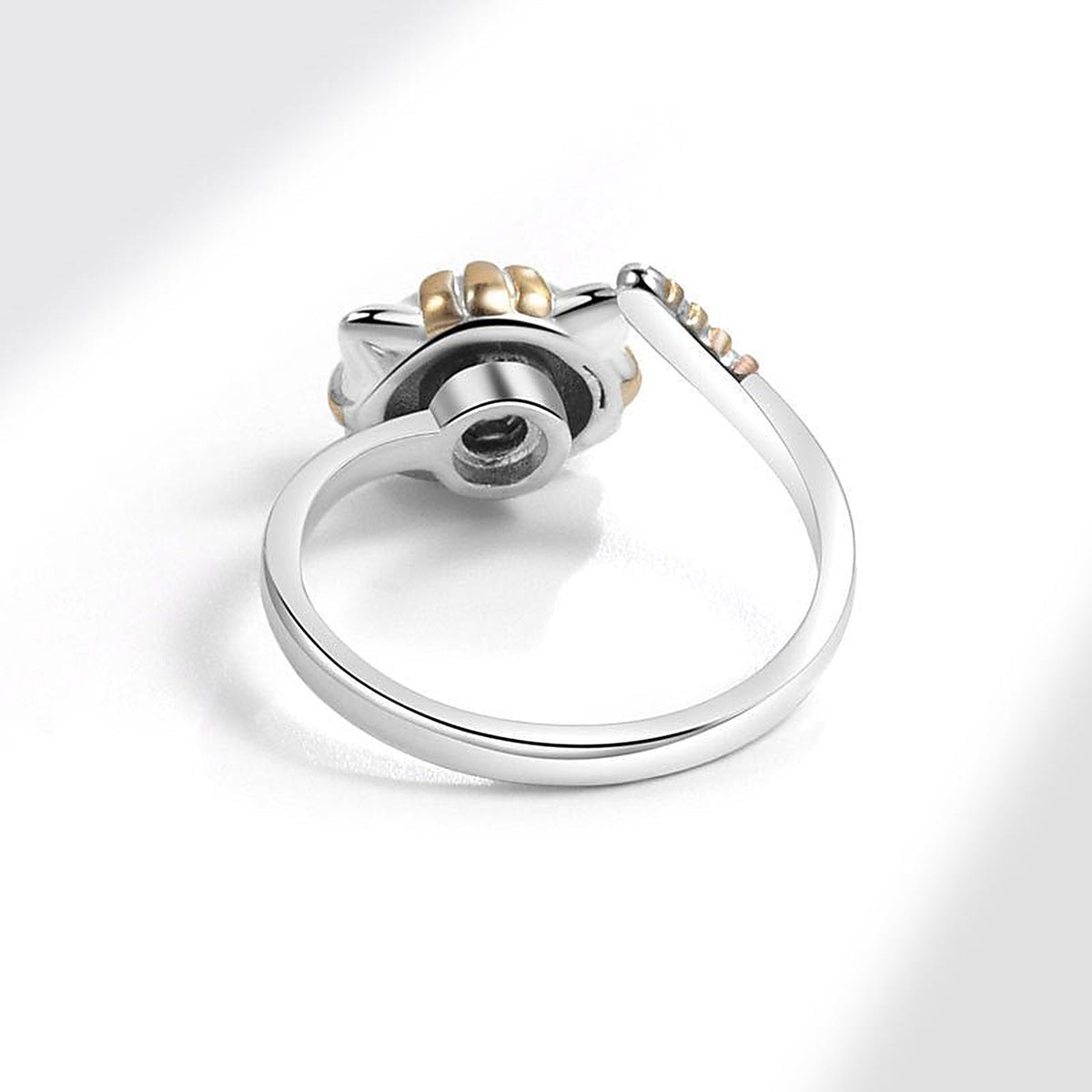 Anillo Ajustable de Mujer con Motivo de Gato y Detalle de Cola Enrollada