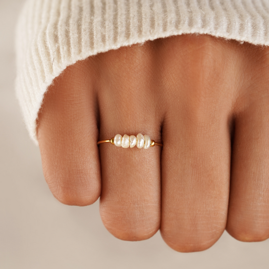 Maelia – Anillo Clásico de Perla de Agua Dulce