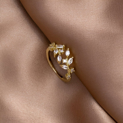 Aretha – Anillo Liana Cristal en Oro 18K