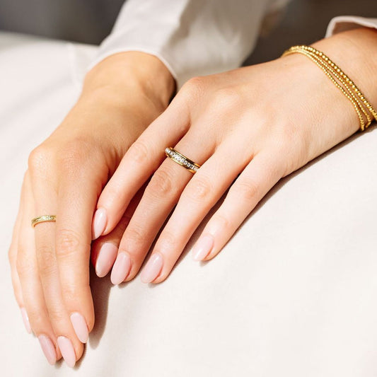 Alessia – Anillo Fidget Giratorio de Declaración de Cristal