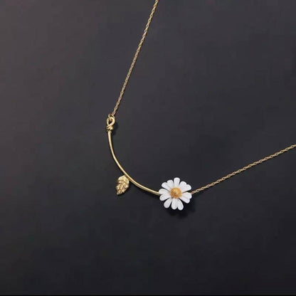 Azadeh - Collar de Margarita y Hoja