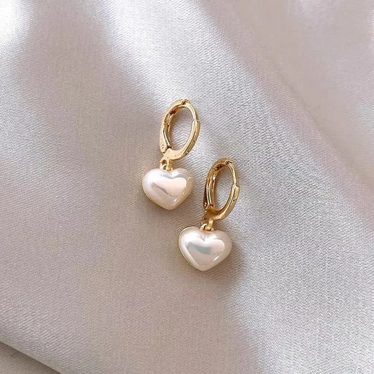 Noreen – Pendientes Corazón Elegantes con Perla