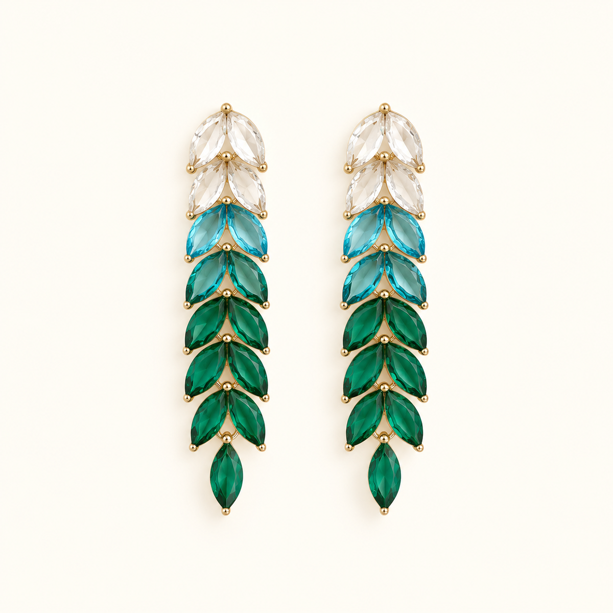 Pendientes de mujer con segmentos de piedra en forma de hoja y diseño ombre