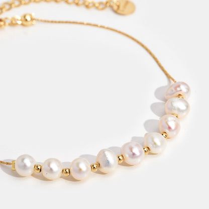 Saphira – Pulsera de Perlas Nacaradas Brillantes