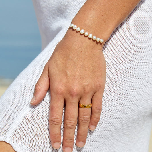 Saphira – Pulsera de Perlas Nacaradas Brillantes