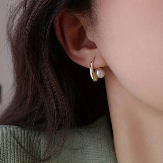 Pendientes de gota de agua con perlas