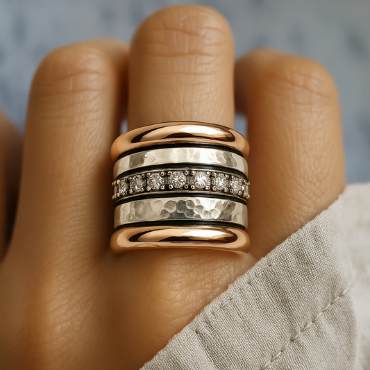 Naelle – Anillo Grueso Vintage con Capas Doradas