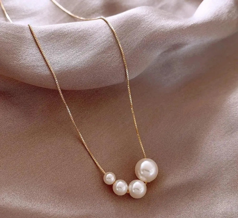 Miya – Collar Dorado con Perla de Agua Dulce