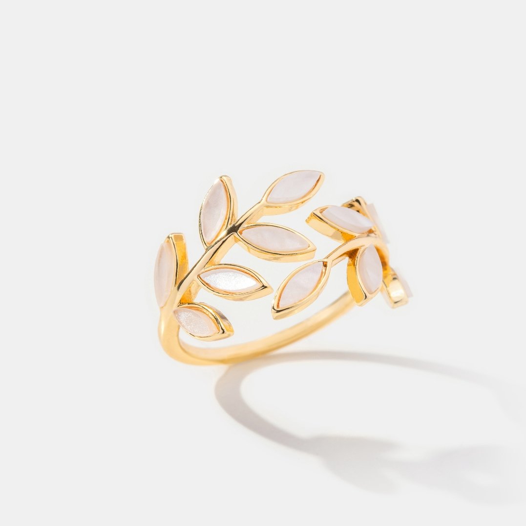 Ysolde – Anillo Hoja Dorada