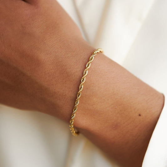 Calvi – Pulsera de Cadena Trenzada Dorada