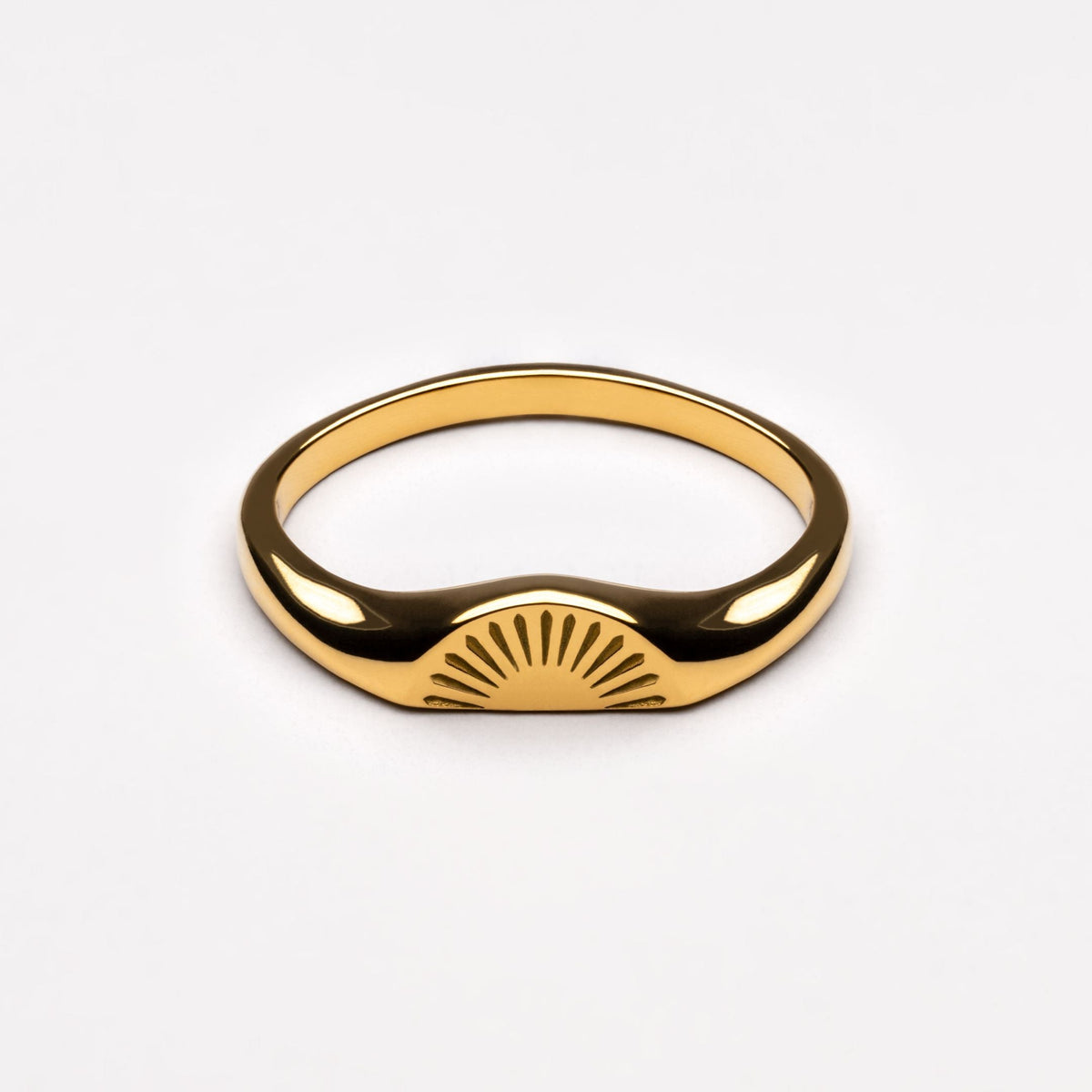 Anillo Apilable de Mujer con Grabado de Salida del Sol y Superficie Curvada
