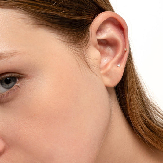 Sloane - Mini Pendientes Brillantes 2mm